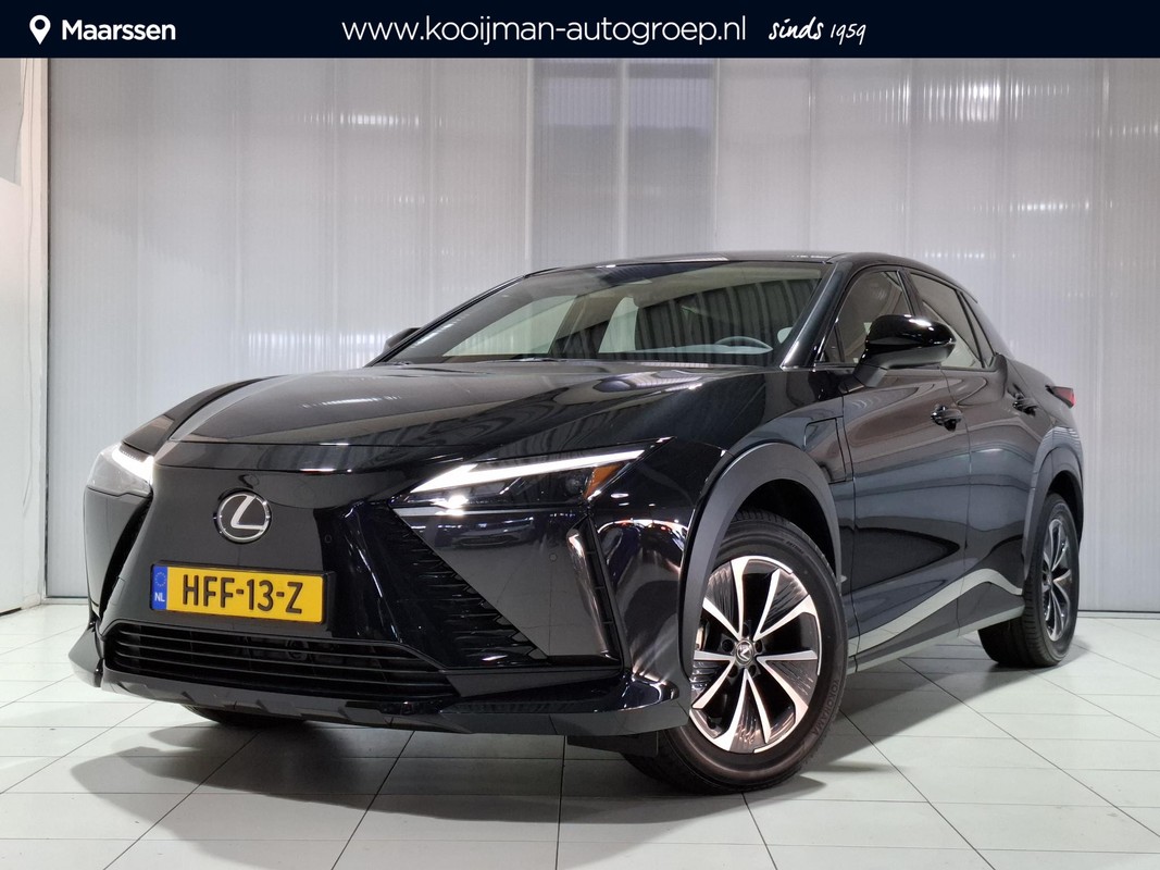 Lexus RZ