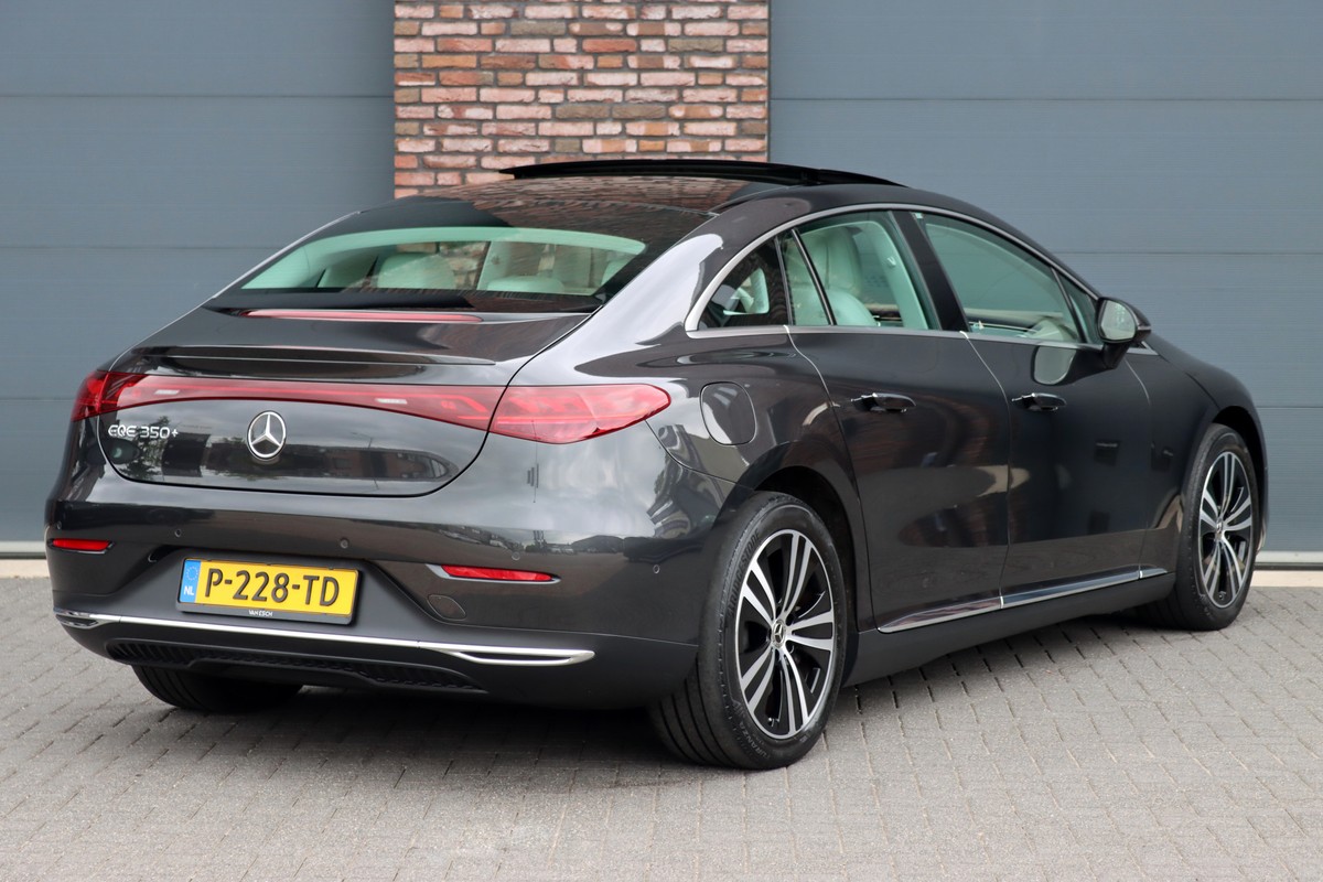 Mercedes-Benz EQE