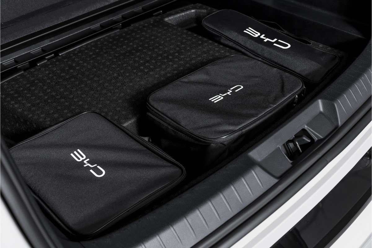 BYD SEAL U