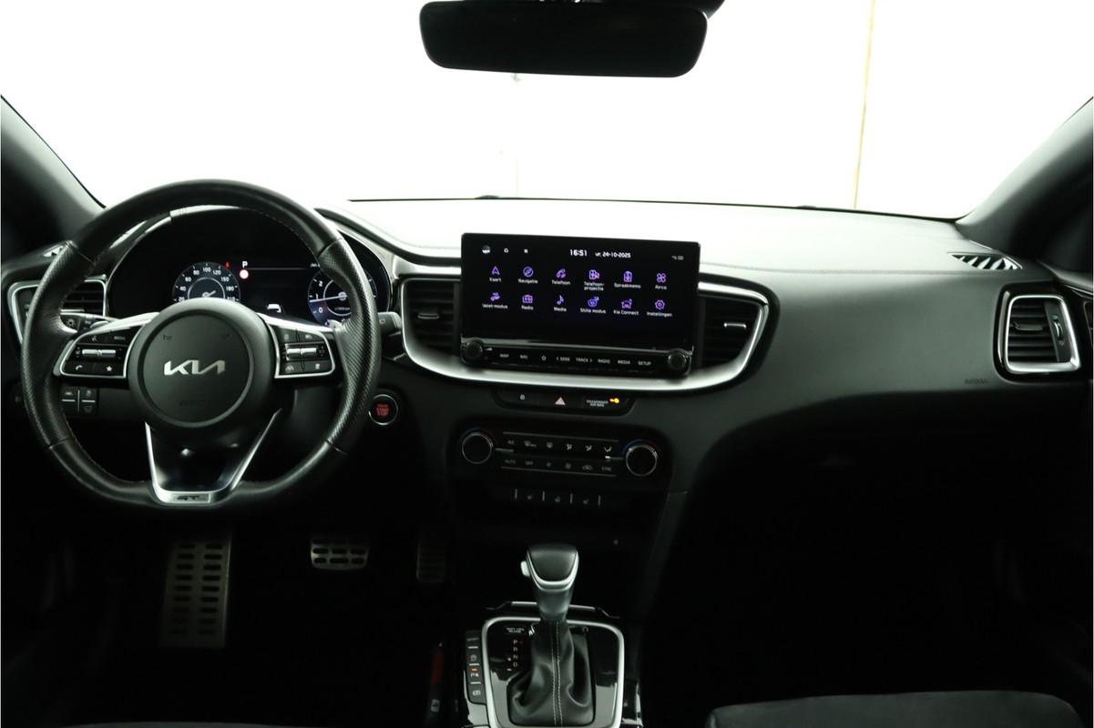 Kia ProCeed