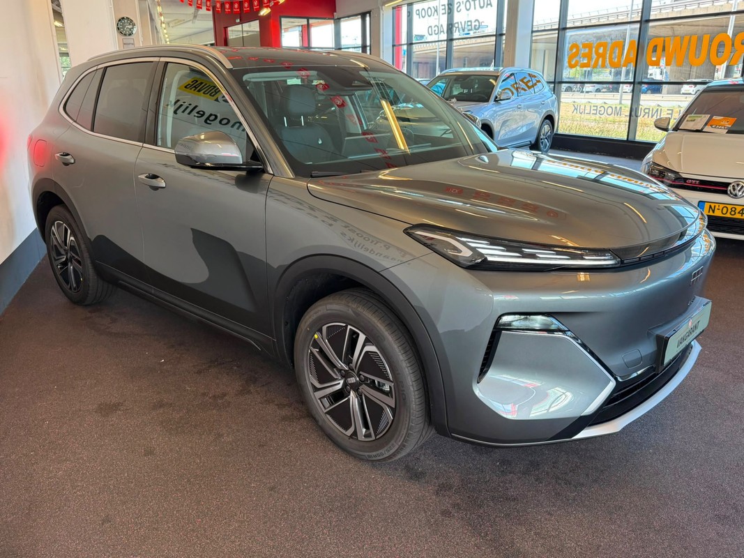 Geely Starray EM-i