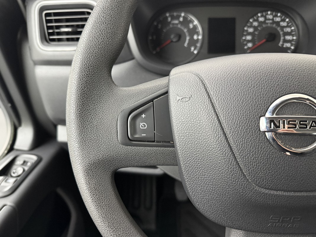 Nissan Interstar