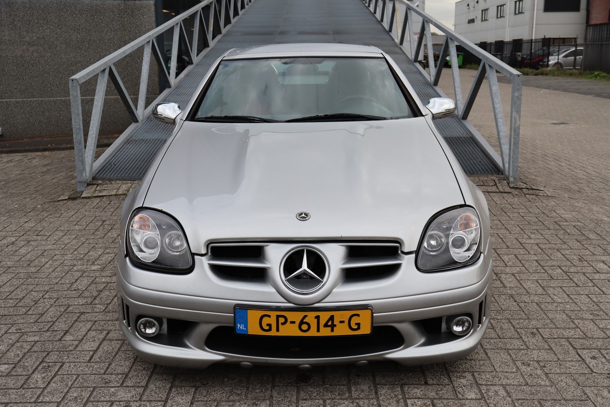 Mercedes-Benz SLK