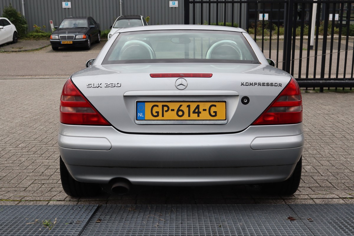 Mercedes-Benz SLK