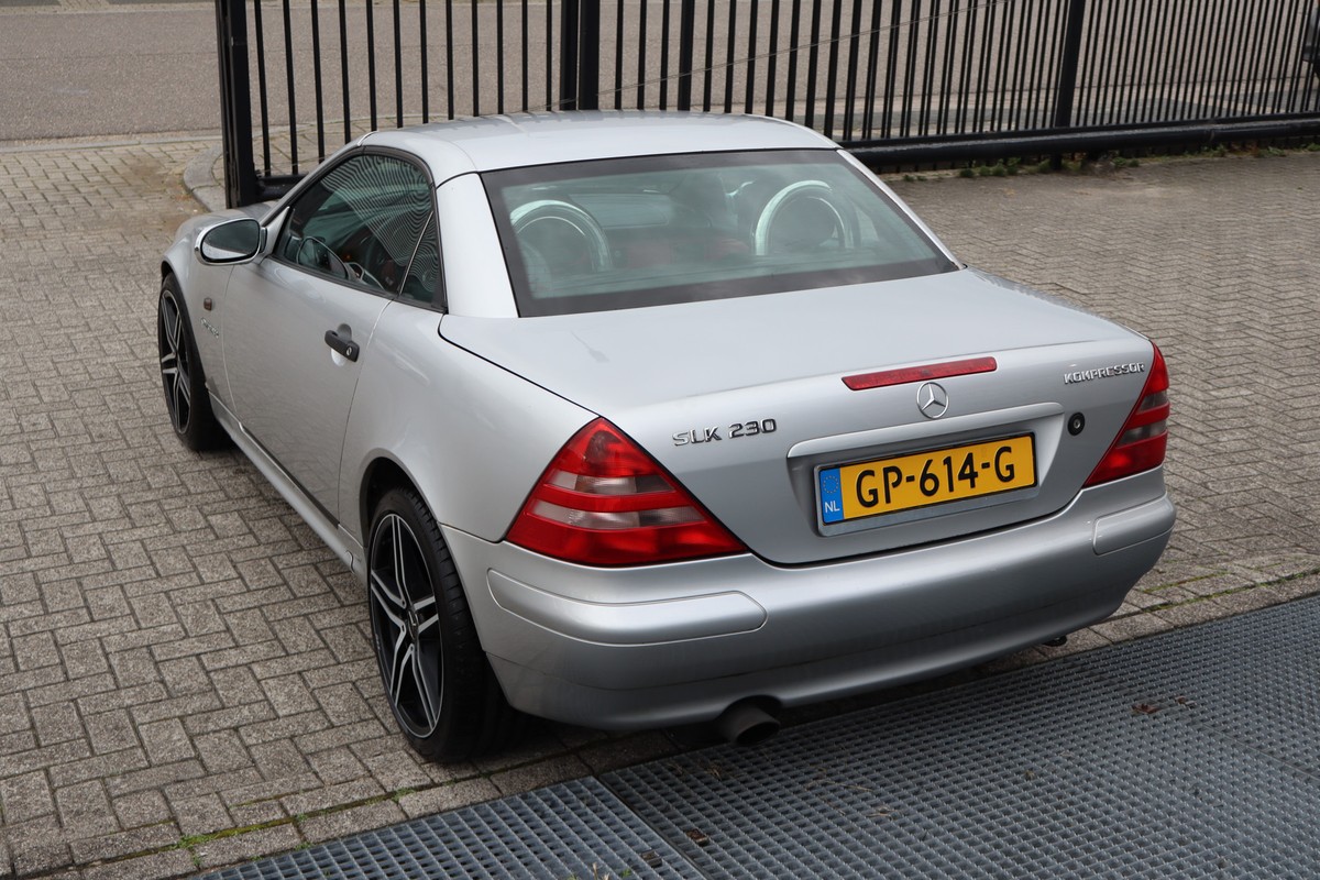 Mercedes-Benz SLK