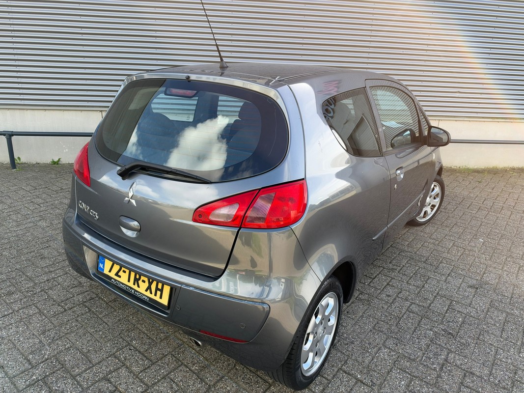 Mitsubishi Colt