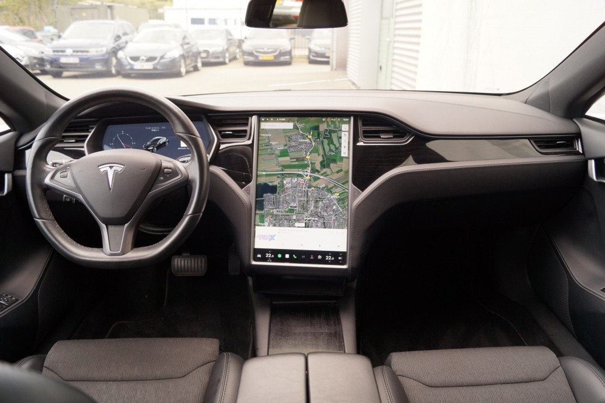 Tesla Model S