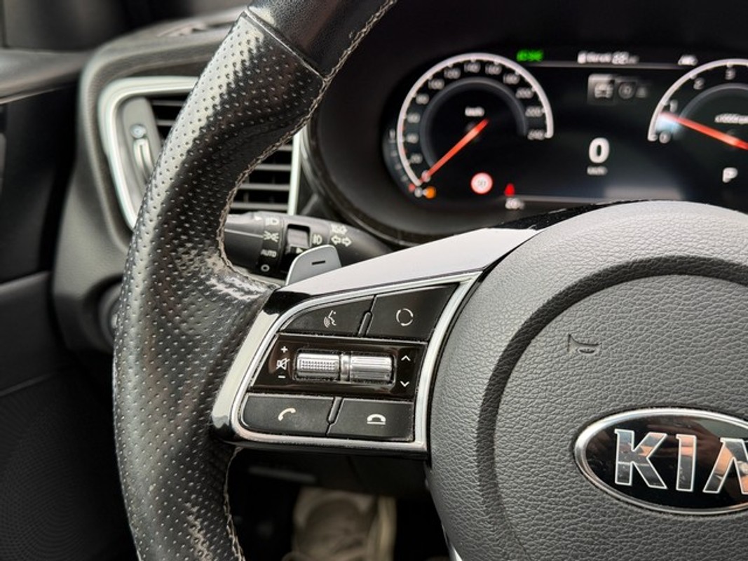 Kia ProCeed