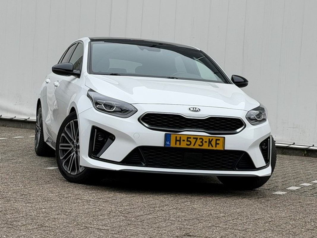 Kia ProCeed