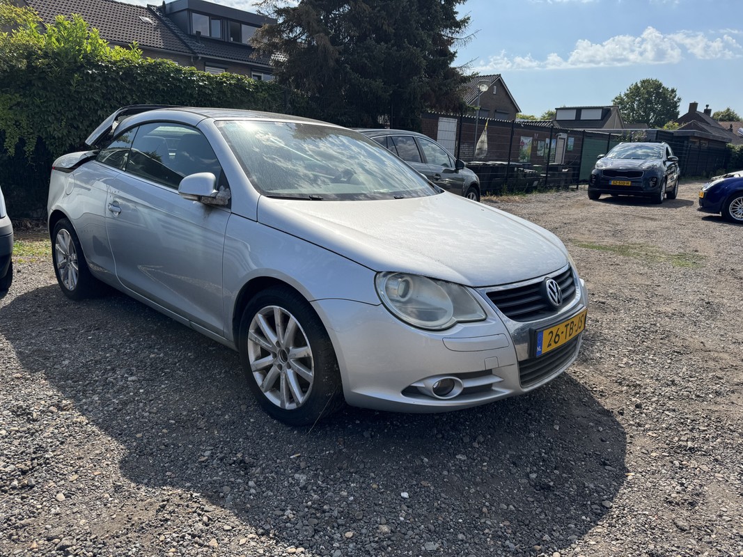 Volkswagen Eos