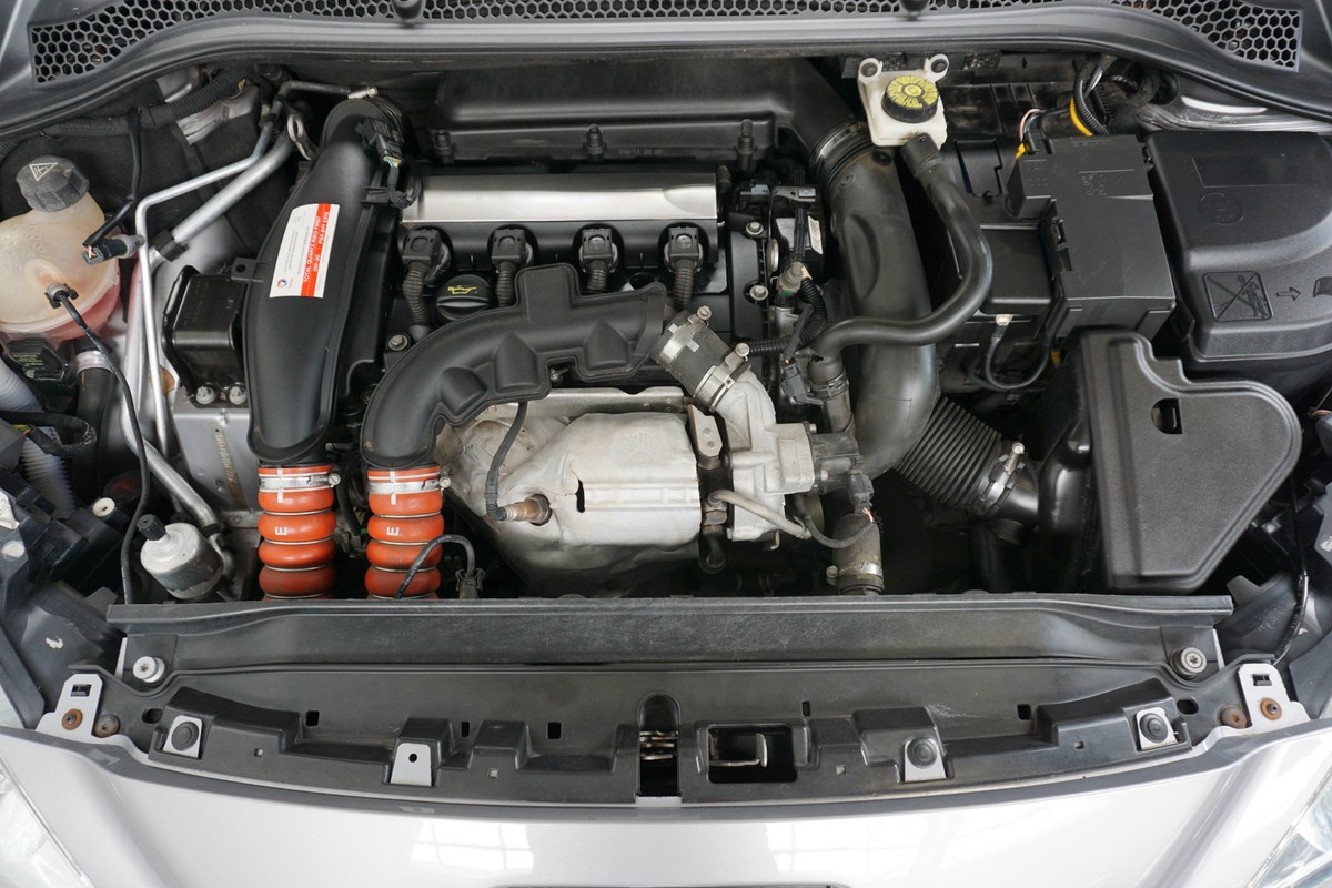 Peugeot RCZ