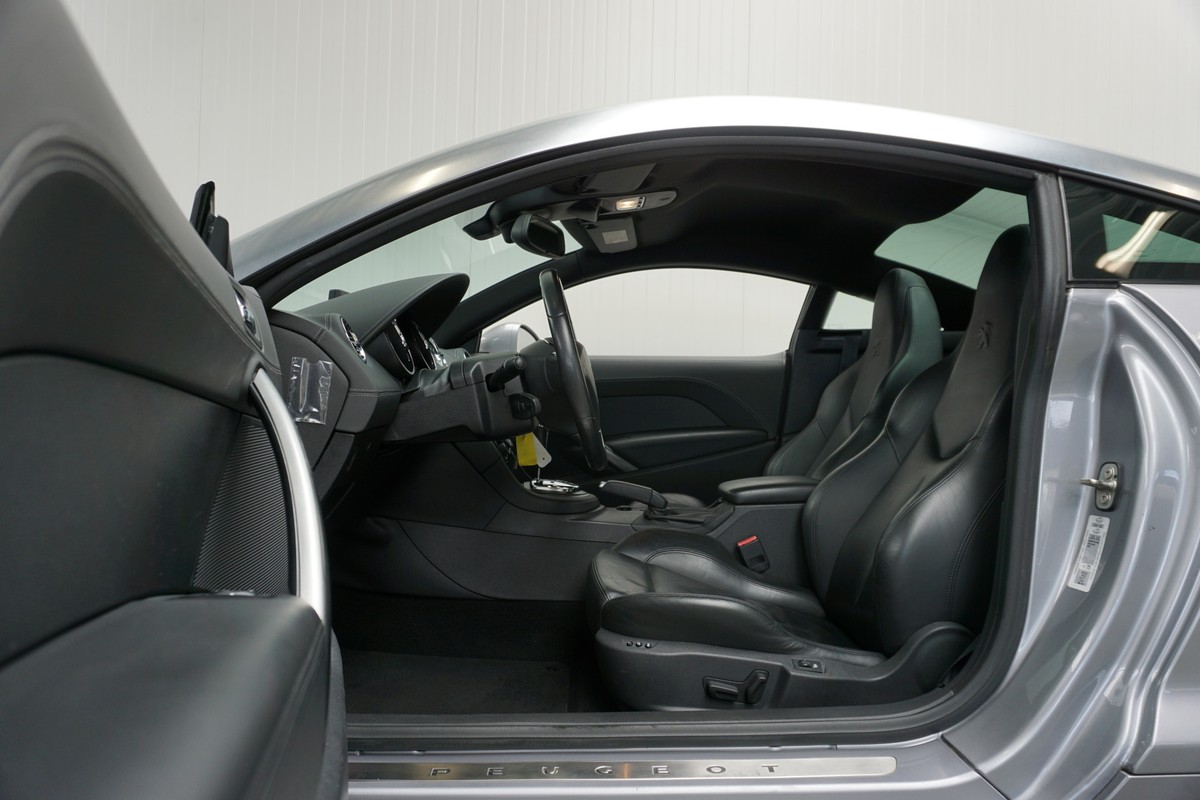Peugeot RCZ