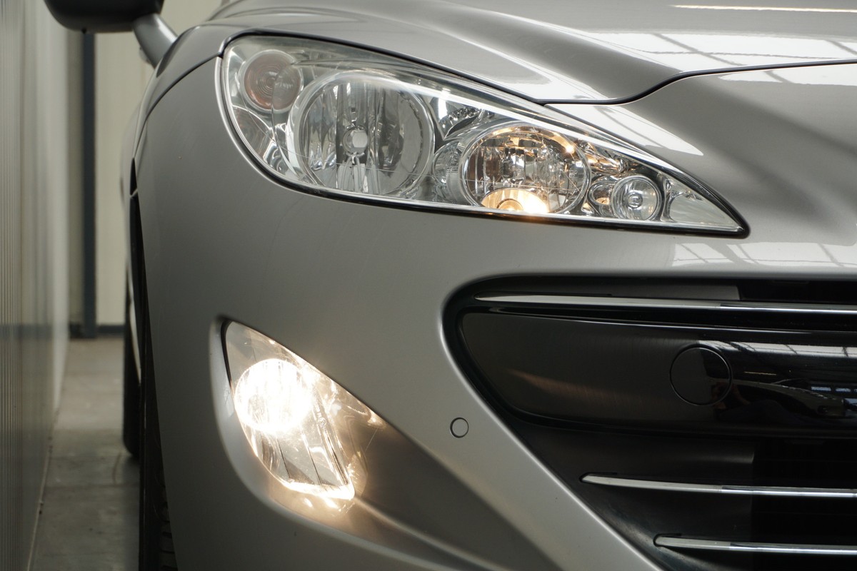 Peugeot RCZ