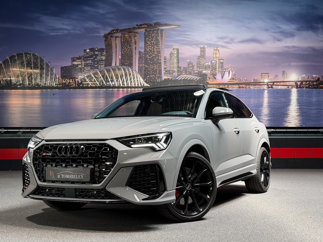 Audi RSQ3