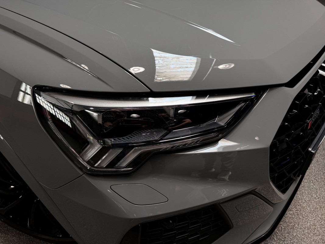 Audi RSQ3