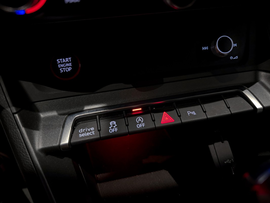 Audi RSQ3