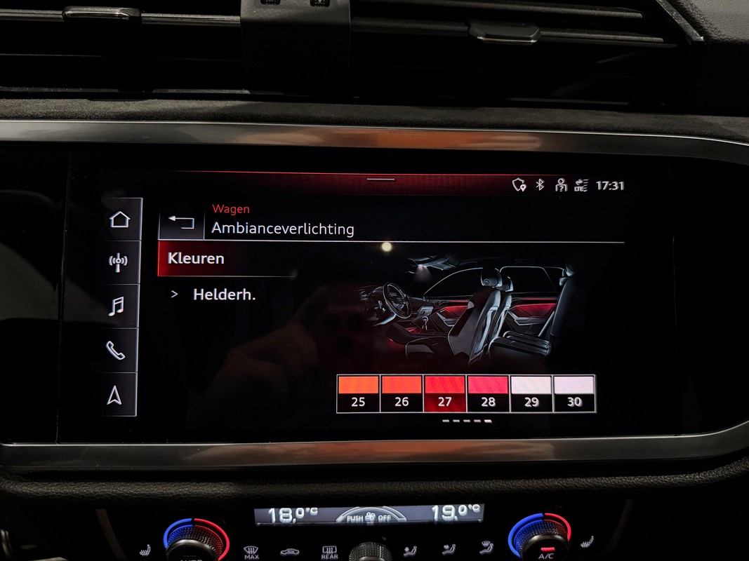 Audi RSQ3
