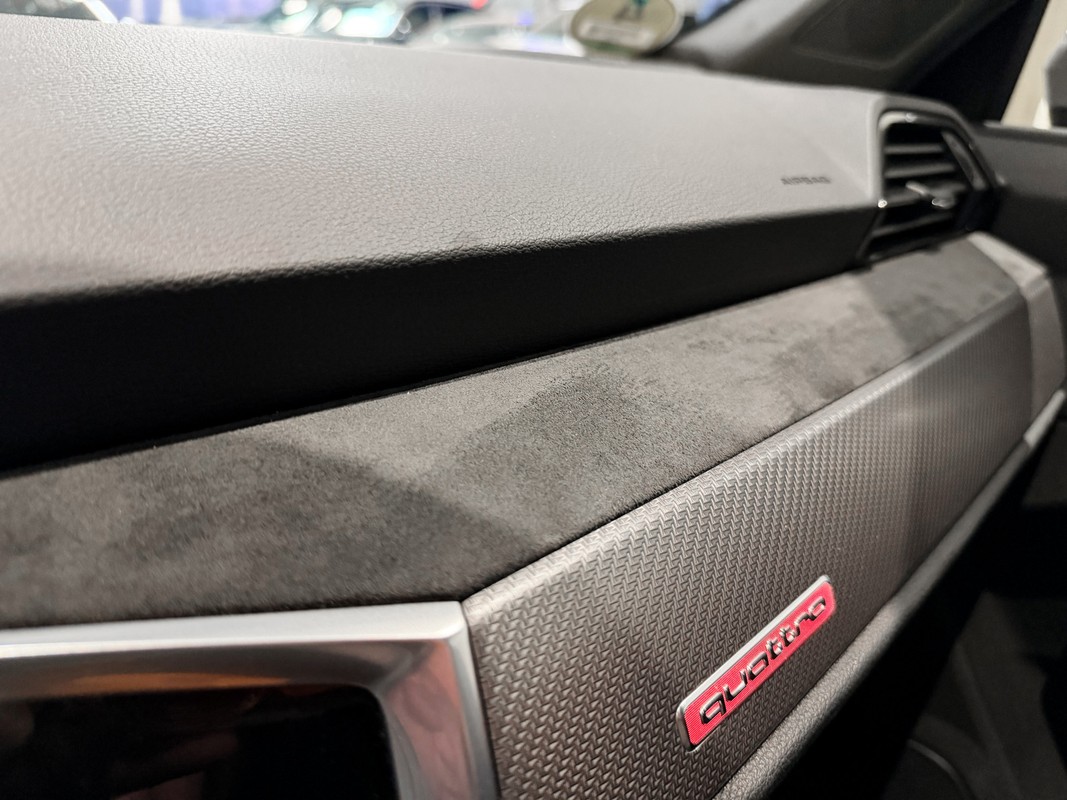 Audi RSQ3