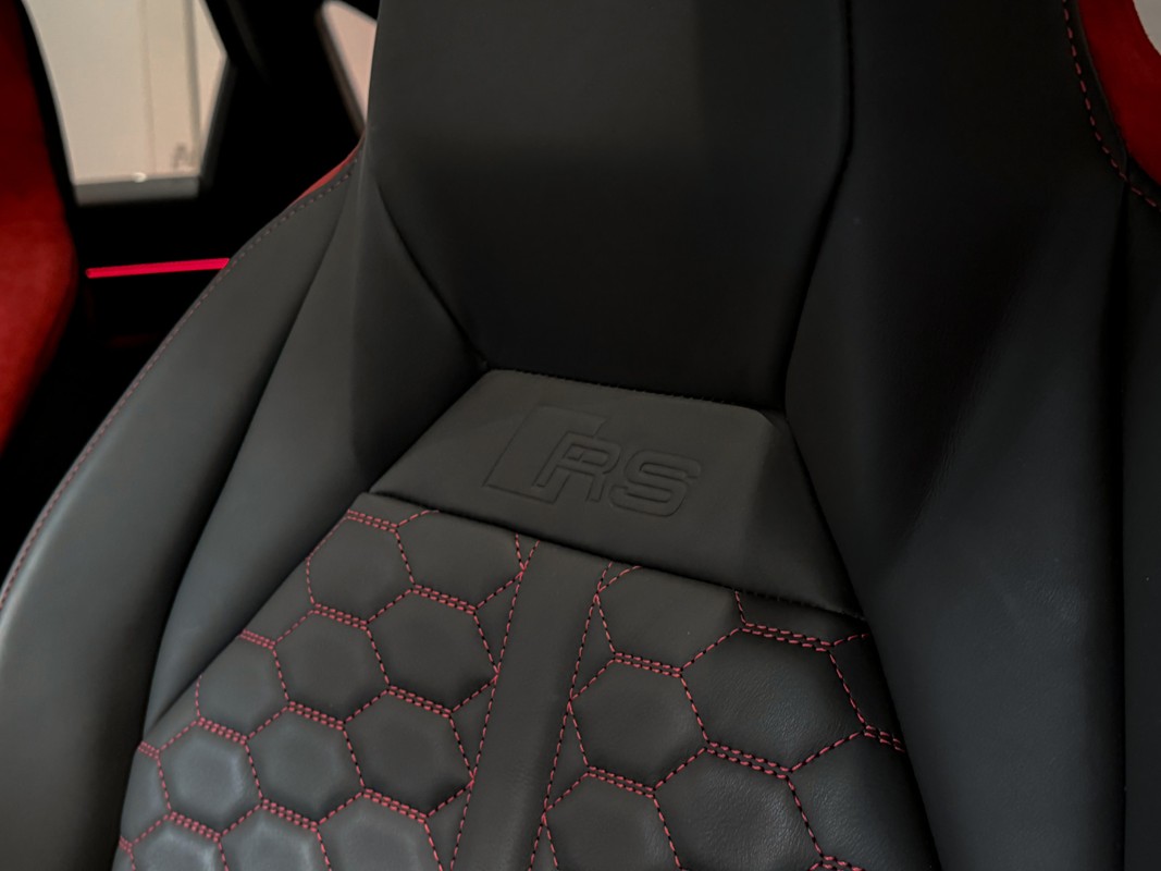 Audi RSQ3