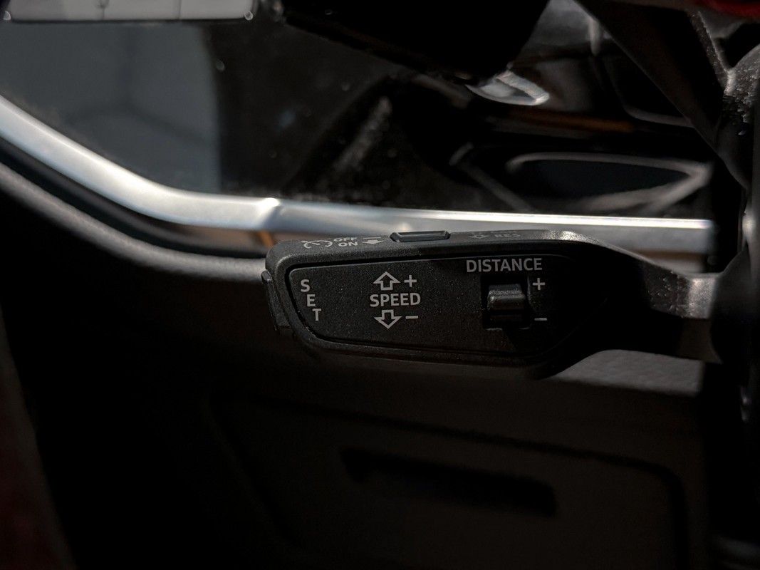 Audi RSQ3