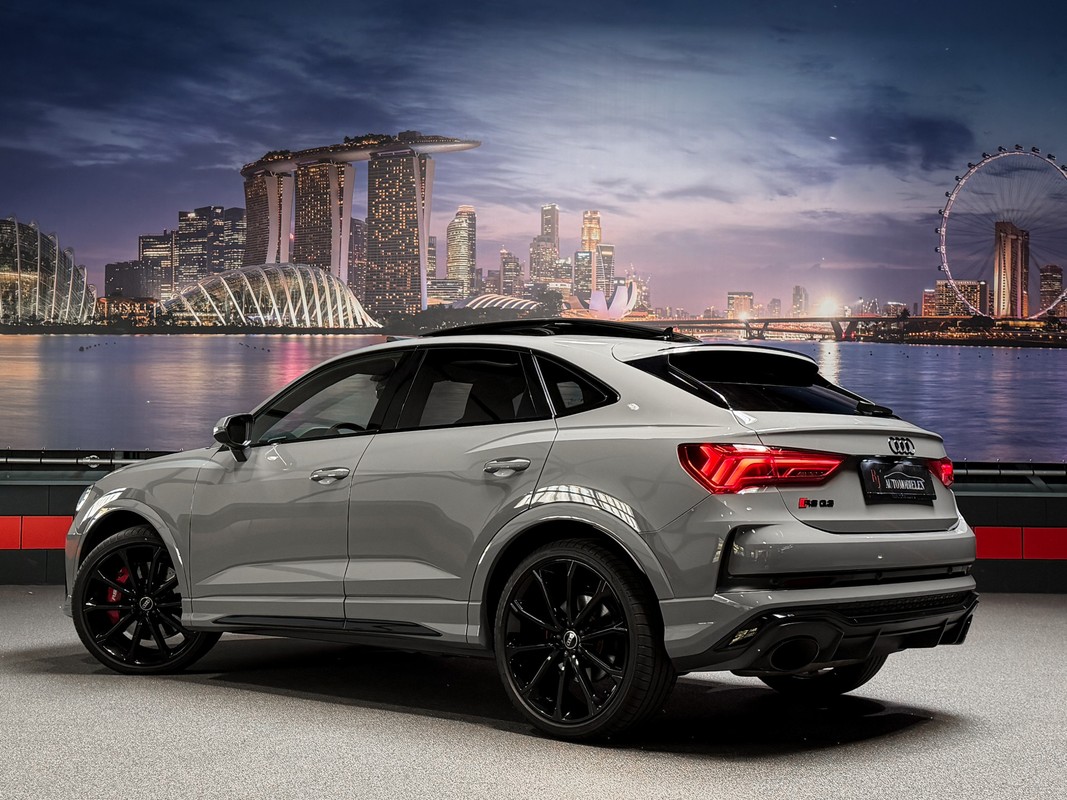 Audi RSQ3