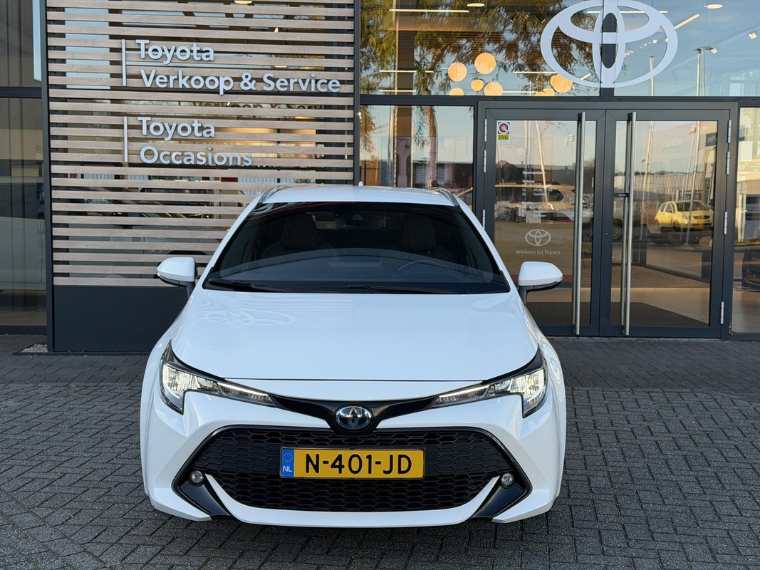 Toyota Corolla Touring Sports