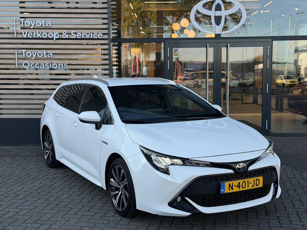 Toyota Corolla Touring Sports