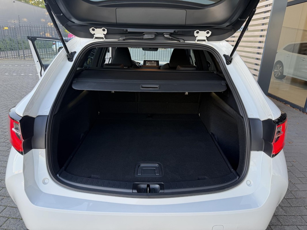 Toyota Corolla Touring Sports
