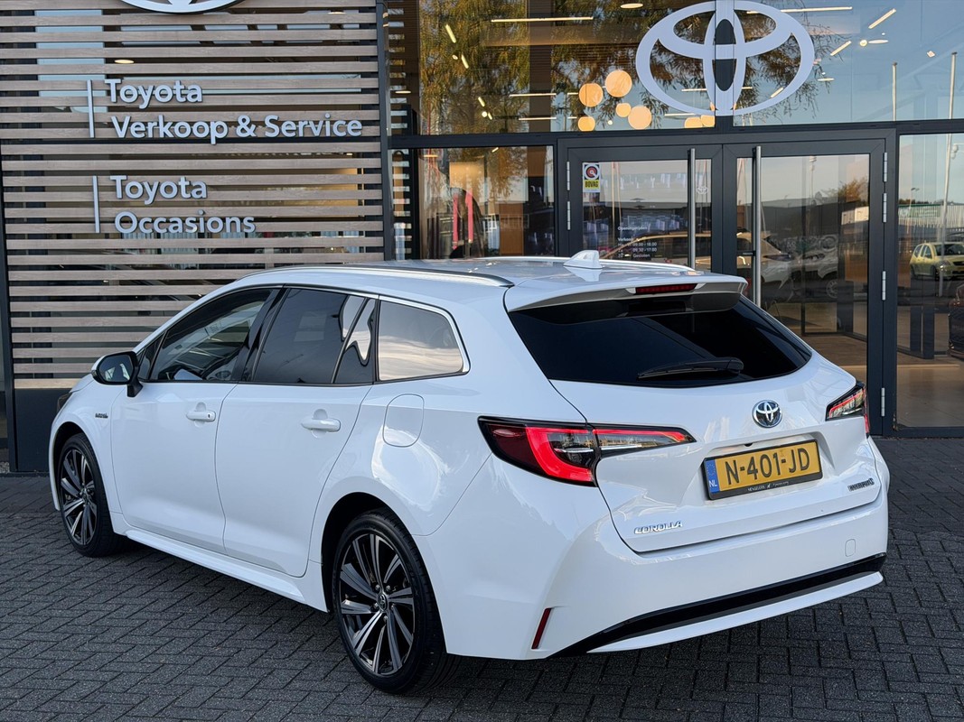 Toyota Corolla Touring Sports