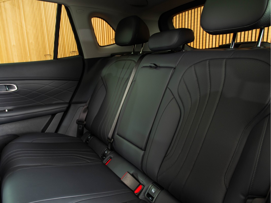 Geely Starray EM-i