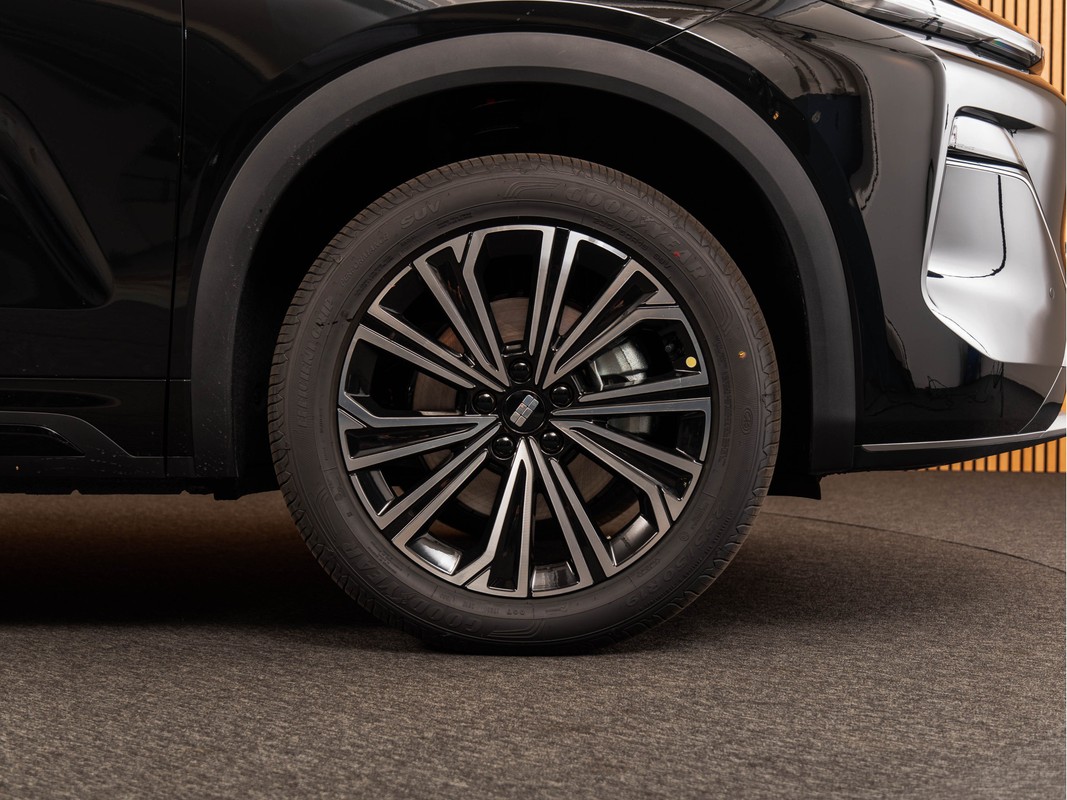 Geely Starray EM-i