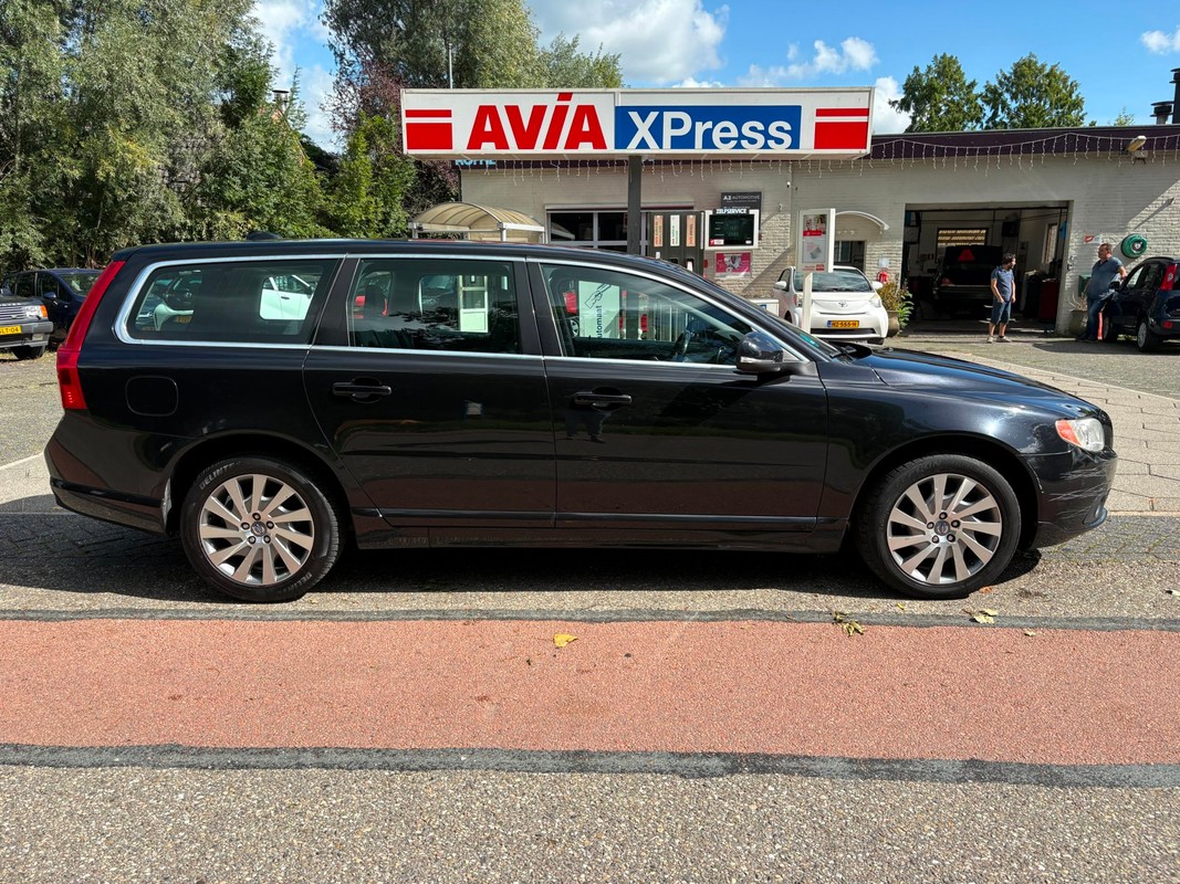 Volvo V70