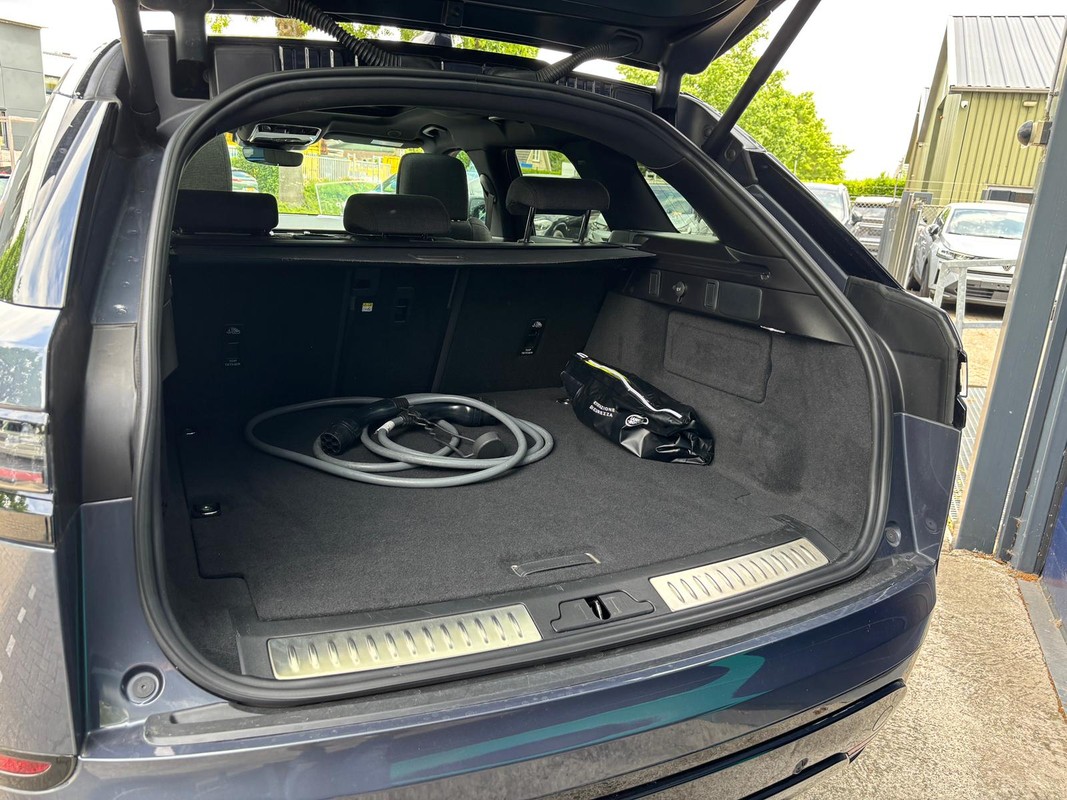 Land Rover Range Rover Velar