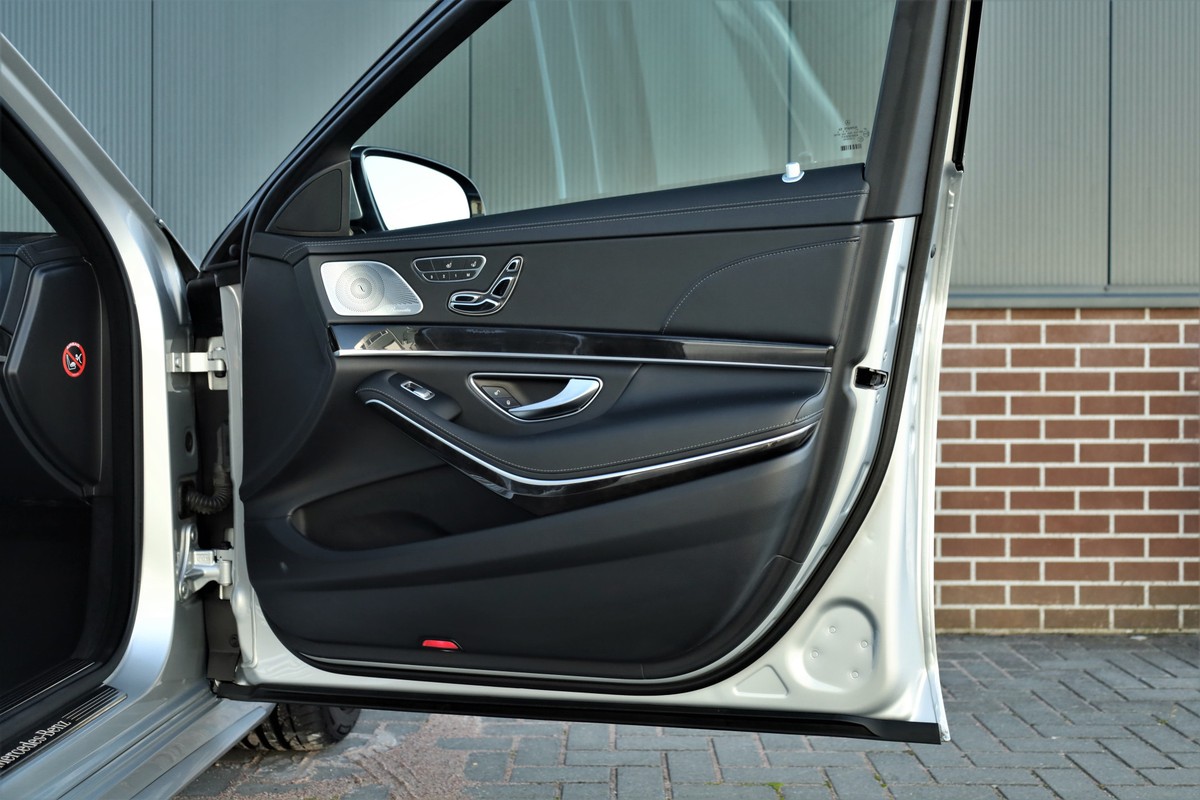 Mercedes-Benz S-Klasse