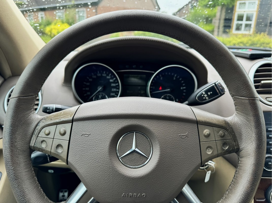 Mercedes-Benz GL