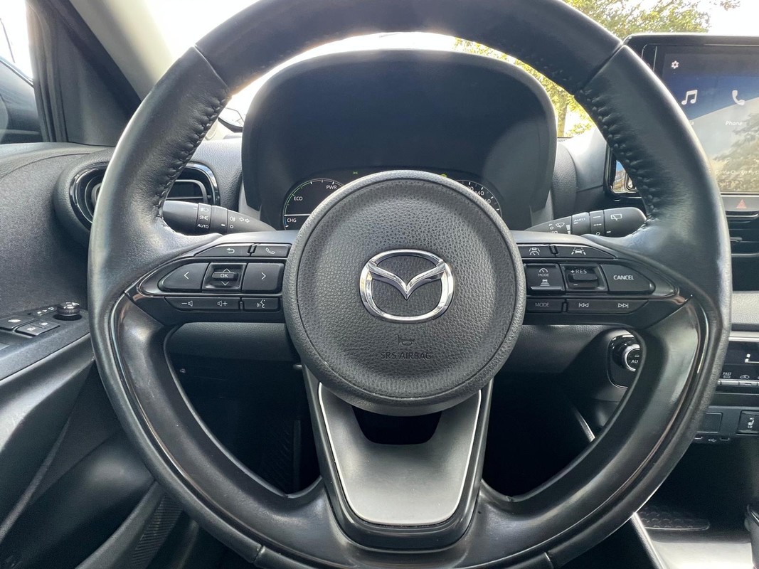 Mazda 2 Hybrid