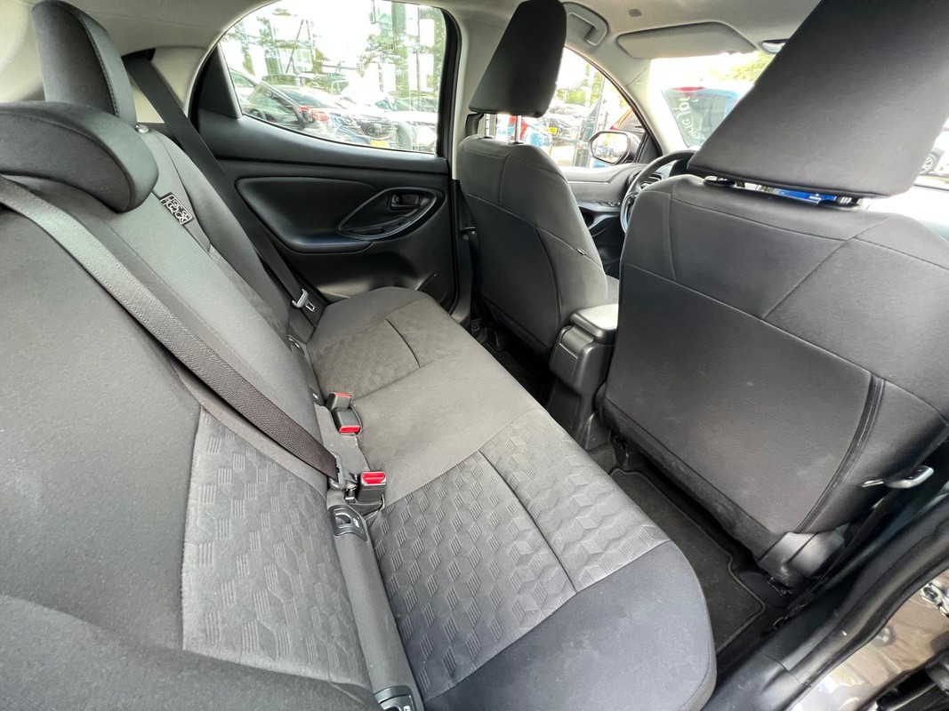 Mazda 2 Hybrid