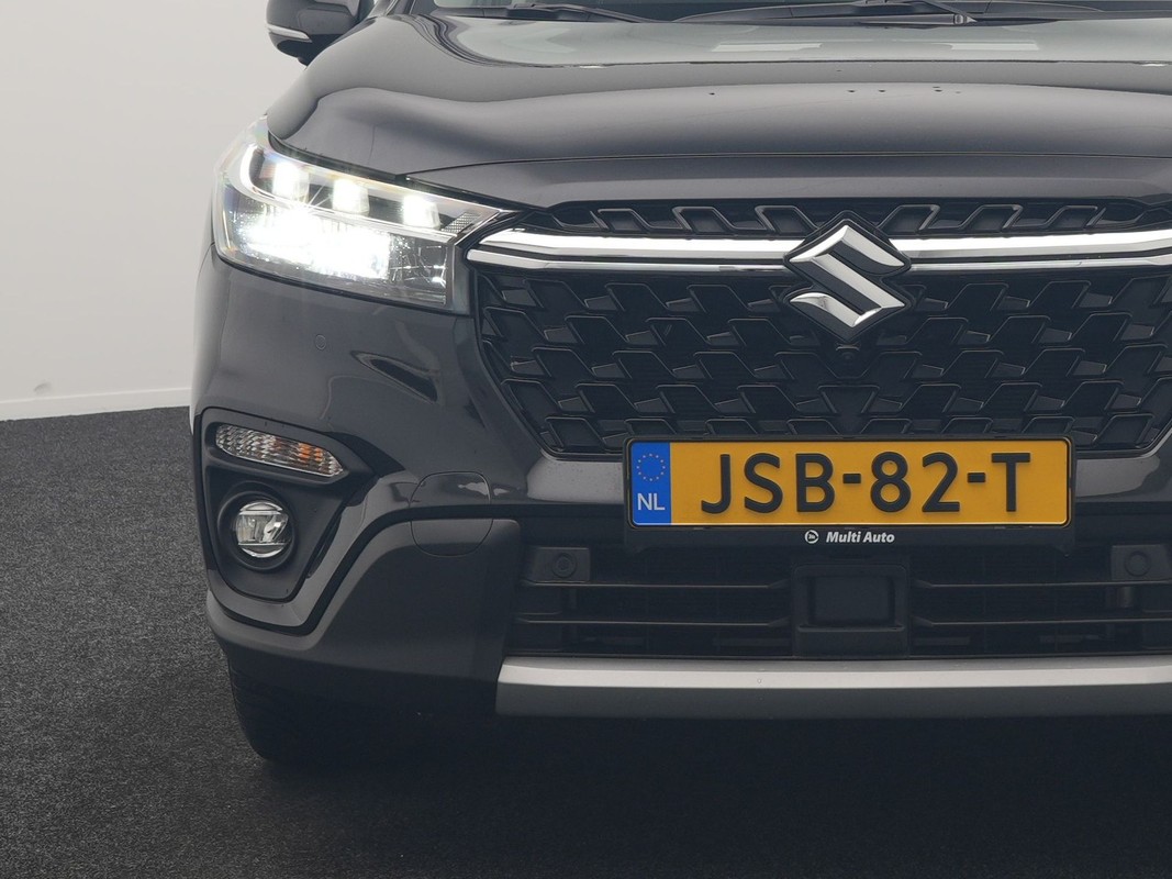 Suzuki S-Cross