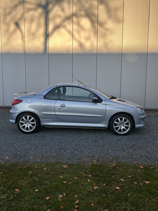 Peugeot 206