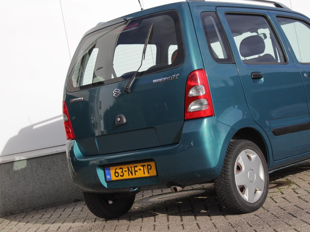 Suzuki Wagon R+