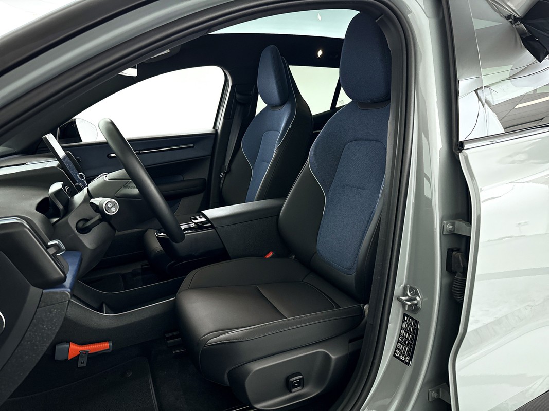 Volvo EX30