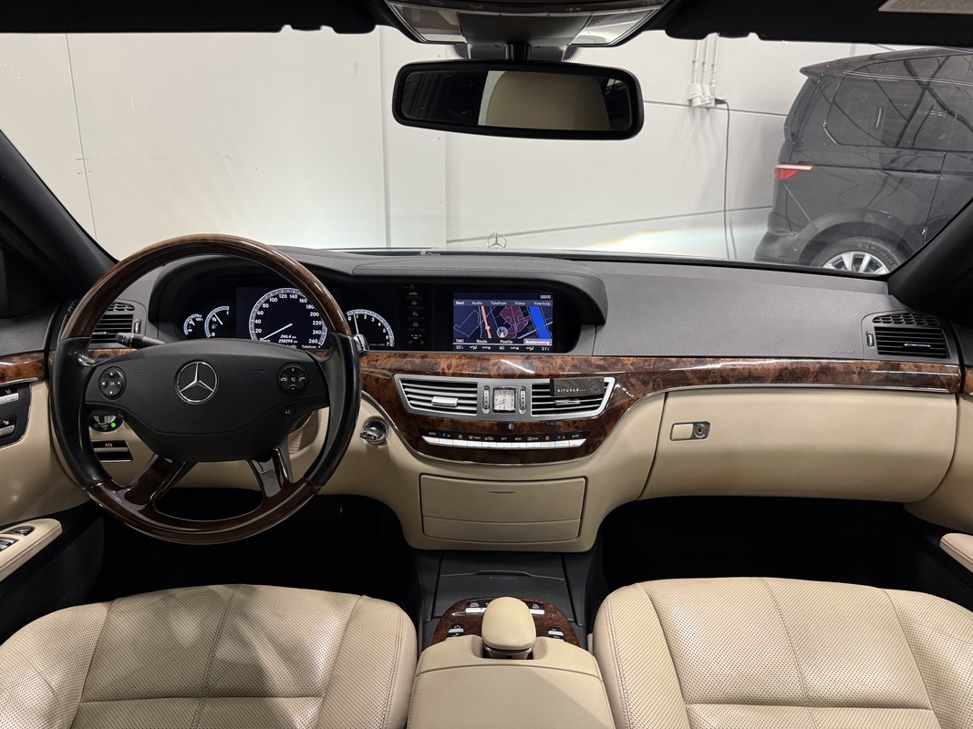 Mercedes-Benz S-Klasse
