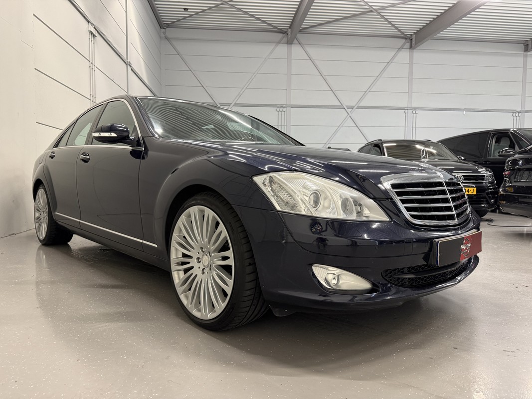 Mercedes-Benz S-Klasse