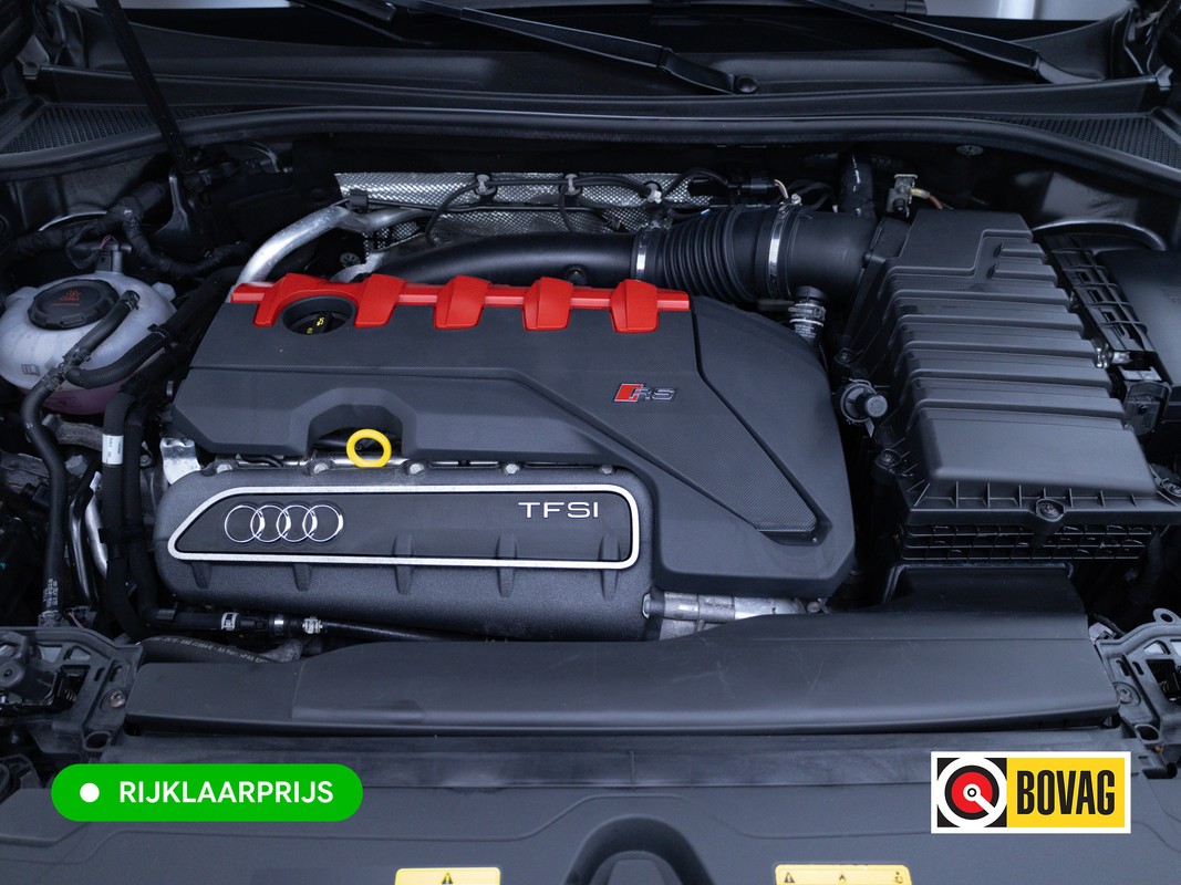 Audi RSQ3
