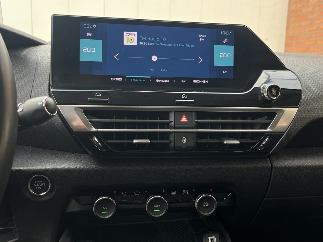 Citroën ë-C4