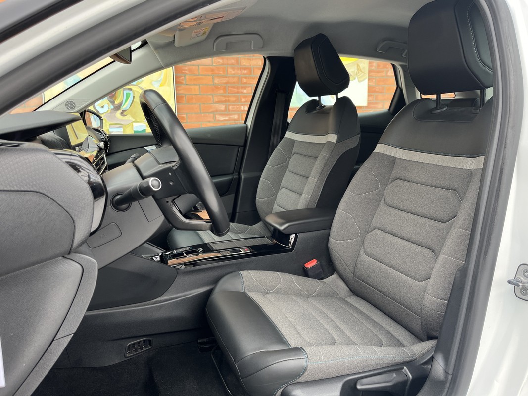 Citroën ë-C4