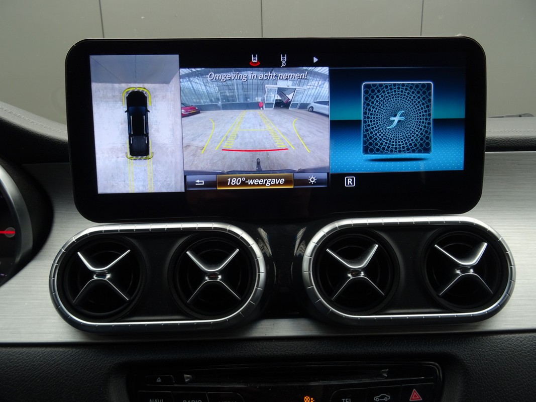Mercedes-Benz X-Klasse