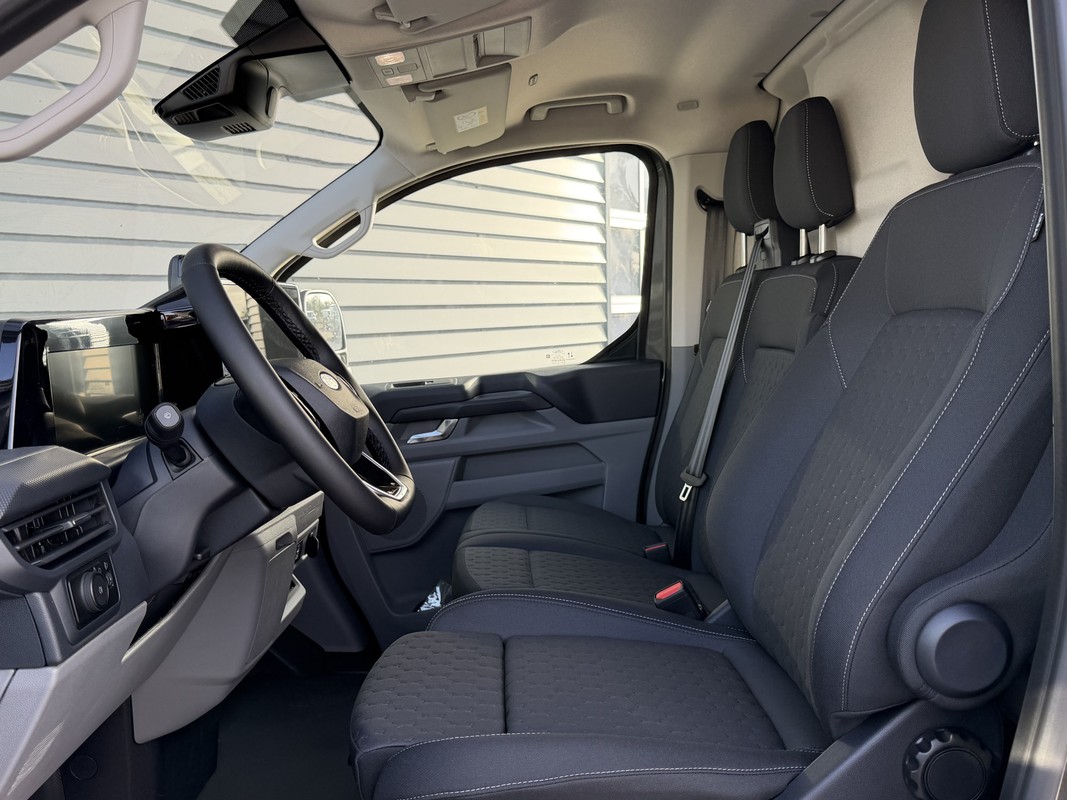 Ford E-Transit Custom
