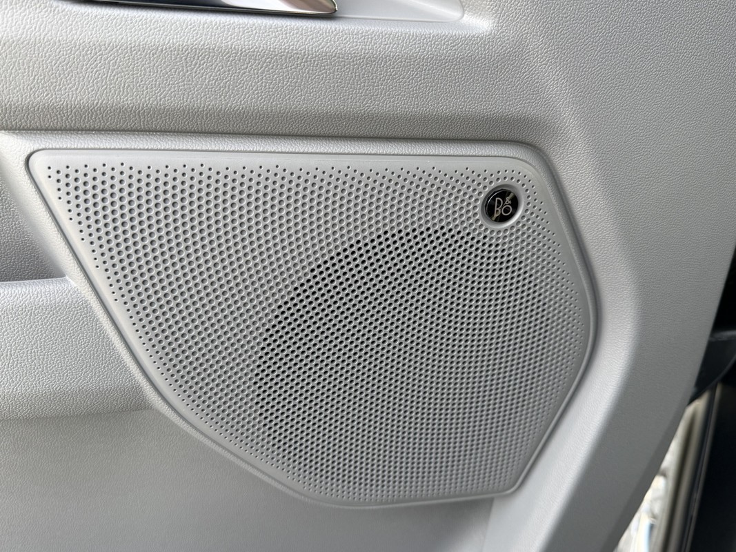 Ford E-Transit Custom