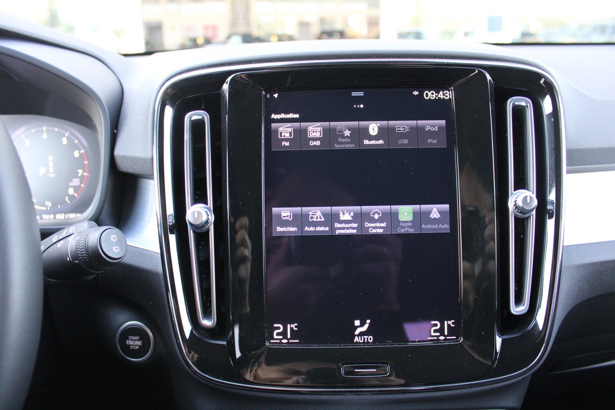 Volvo XC40